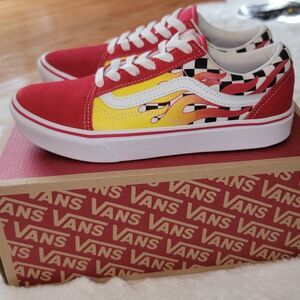 VANS Old Skool Flames ComfyCush Low Checkerboard Skate Shoes Size 5.5Y / Wmn 7